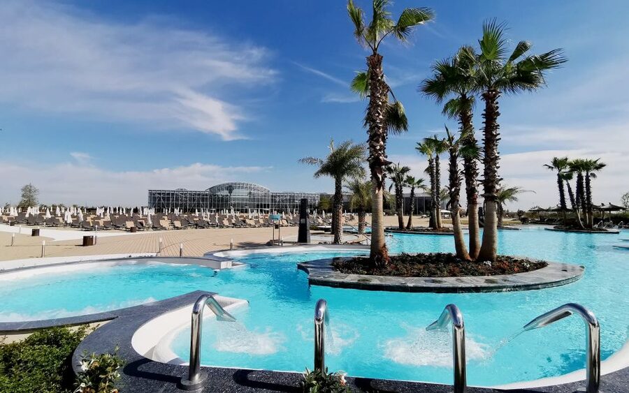 Bucuresti: Therme Bucharest Evening Entry Ticket & Transfer - Key points before you book