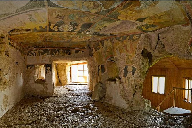 Bulgaria Day Trip: Private Tour from Bucharest - Veliko Tarnovo and the high walls of Tsarevets