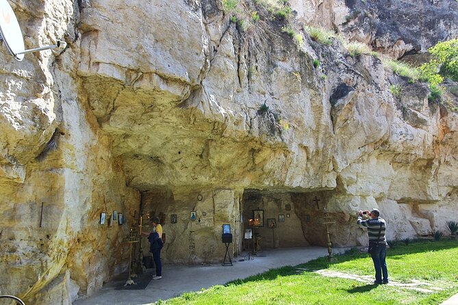 Bulgaria Day Trip - Private Tour from Bucharest - Veliko Tarnavo & Arbanasi - Is $347.28 per person a fair price?