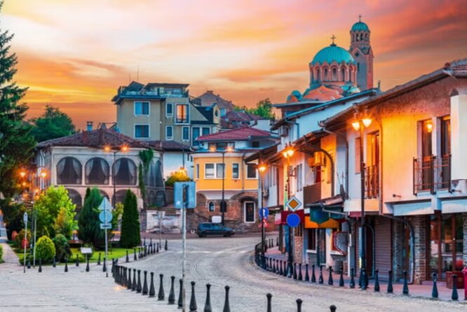 Bulgaria -Private Tour- Basarbovo, Arbanasi, Veliko Tarnovo - The drive, border, and private format