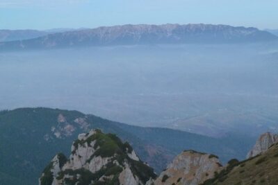 Carpathians in Romania: Piatra Craiului National Park with native Spanish guide.