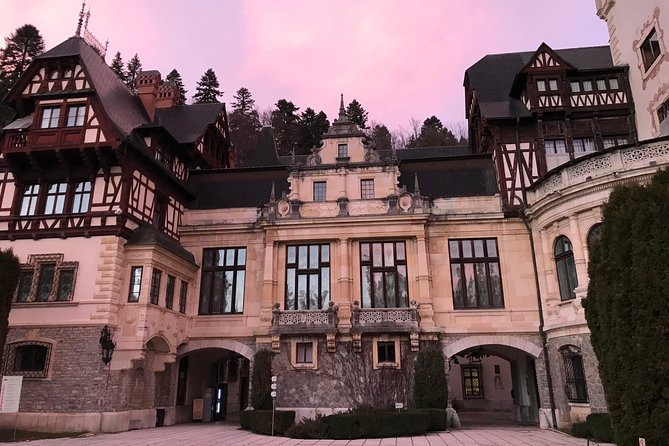 Castles Tours from Brasov - The guides are a major part of the value