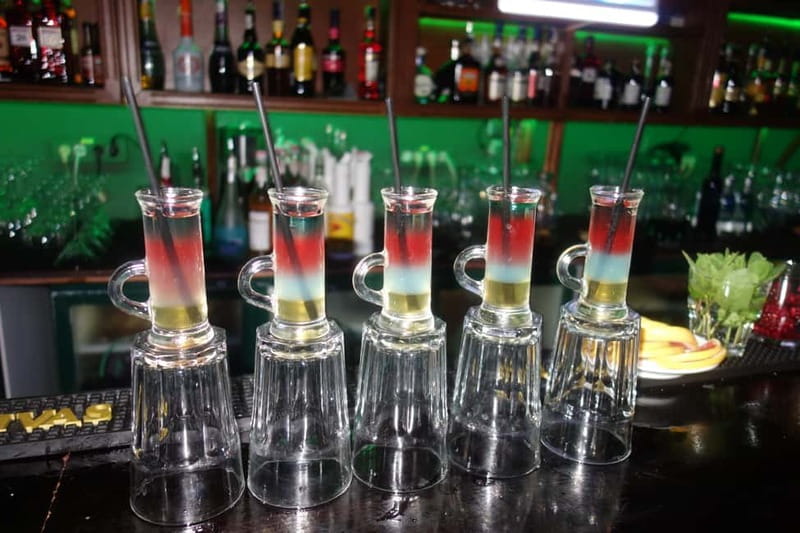 Cluj-Napoca: Weekend Pub Crawl - Photos and videos without the phone-work