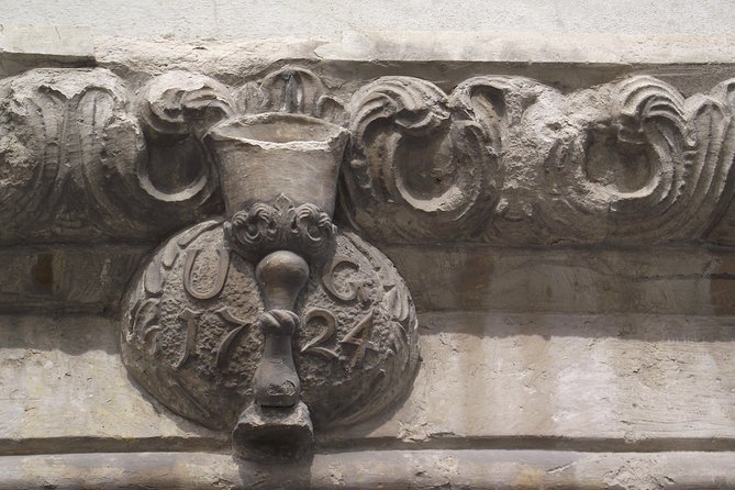 Cluj - walking city tour - City Walls and the surviving medieval defenses
