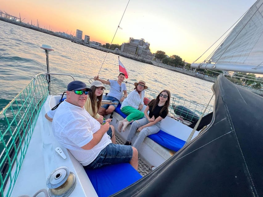 Constanta: Sailing Prince - The Prince yacht and what is included