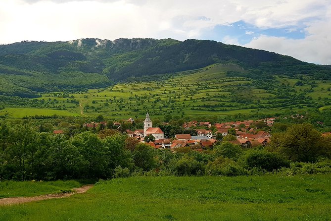 Curly Tour - Day trip from Cluj :) - Who should book this day trip?