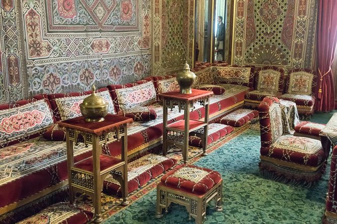 Day trip to Dracula's Castle, Peles Castle and Medieval Brasov - The timing is the real price of this experience