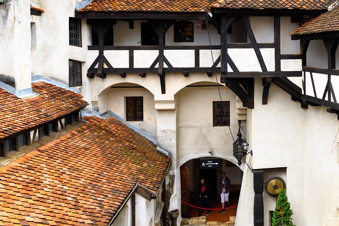 Day trip to Dracula's Castle, Peles Castle and Medieval Brasov - Sinaia Monastery adds a quieter historical stop