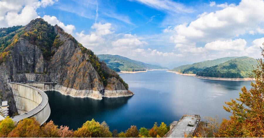 Day Trip to Transfagarasan - Curtea de Arges and Romania’s first royal tombs
