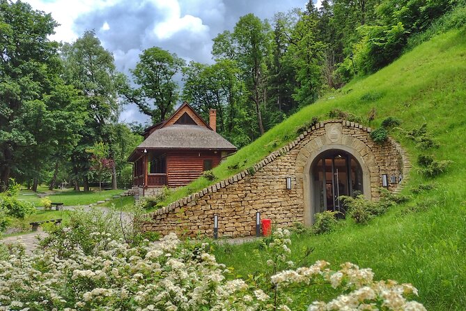 Discover Transylvania: Dracula, Peles Castle, Brasov Private Tour - The day’s real pace: from 8 a.m. to late evening