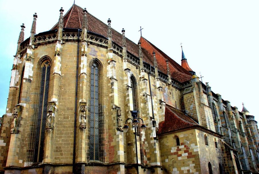 Discover Transylvania: Peles, Bran, Sighisoara in 2 days - From Bucharest to Sinaia and Peles Castle