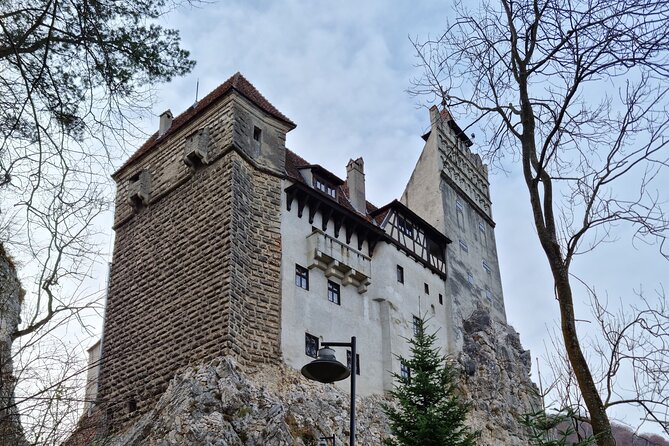 Dracula's Castle, Peles Castle and Brasov - Private Day Trip from Bucharest - Brașov’s old center: the day’s breathing space