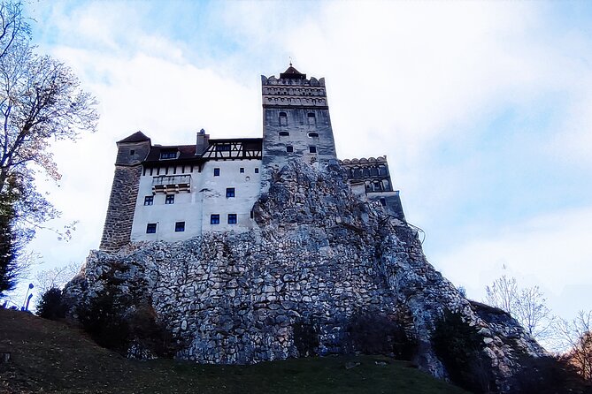 Dracula's Castle - Private Tour with Peleș Castle and Brașov city - Bran Castle, where history meets the Dracula story
