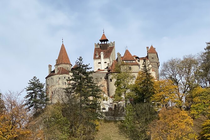 Dracula’s Tour – Vampires, Ghosts and Haunted Places in Bran - From the former hospital to the Weeping Willow