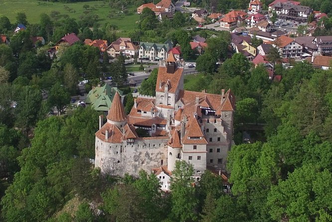 Exclusive Tour: Bran Castle, Brasov and Rasnov fortress from Sibiu - Who Should Book This Sibiu Day Trip?