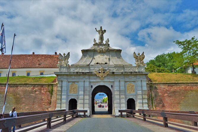 Exclusive Tour: Corvin Castle, Alba Iulia and traditional villages from Sibiu - Is $156.18 good value?