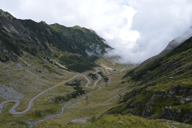 Exclusive Tour on Transfagarasan, Balea Lake, Balea and Capra Waterfalls - Balea Waterfall: a quick first stop