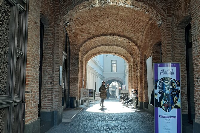 Explore Bucharest Step by Step With A Local Guide - Hanul cu Tei and Bucharest’s old inns
