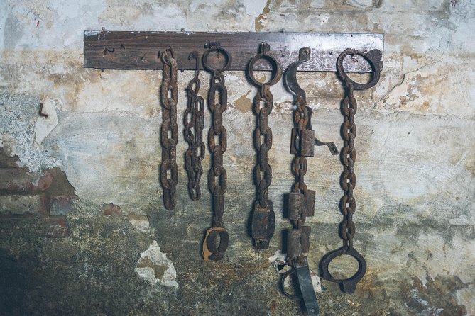 Exploring a Former Communist Prison - Carol Park and a meal from the communist era