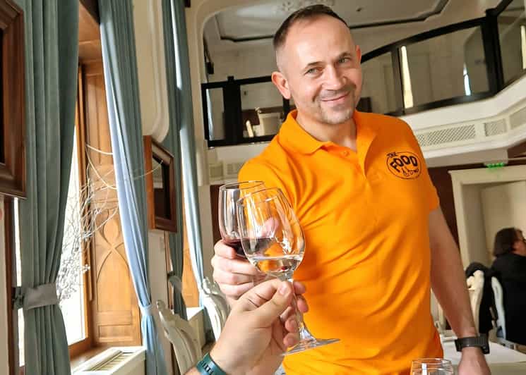 Food, Wine And Sightseeing Tour in Oradea, Romania - Why this Oradea food tour works so well