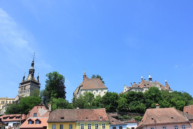 Fortified Church of Viscri and Sighisoara in Spanish (native Spanish guide). - Sighisoara’s walls, towers, and Dracula connection