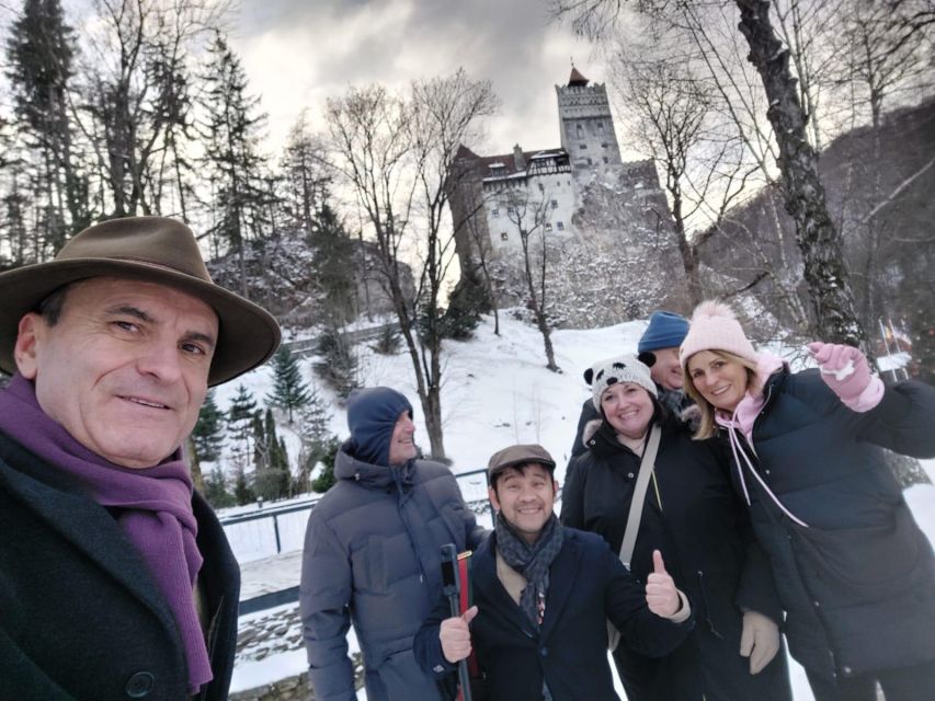 From Brasov 3 castles : Peles , Bran , Cantacuzino - Leaving Brașov in a Mercedes van