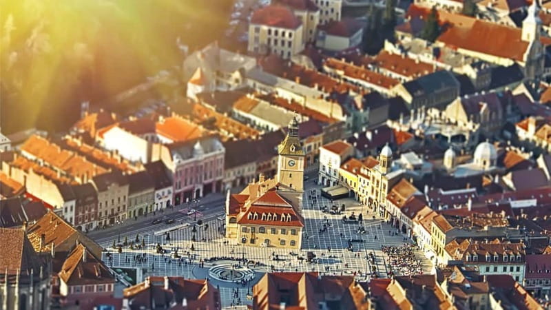 From Bucharest: Dracula's castle, Peles Castle and Brasov - Peleș Castle in Sinaia: the strongest stop