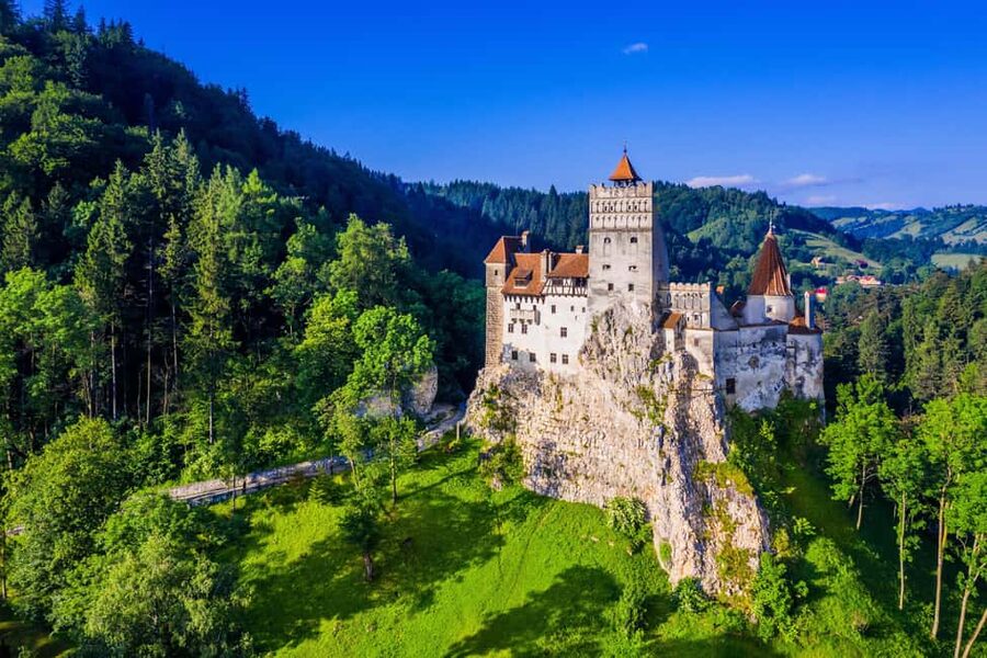 From Bucharest: Dracula, Wednesday, and Peles Castles Tour - The guide can make or break the long ride