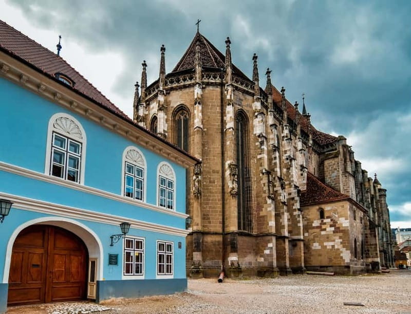 From Bucharest: Peles Castle, Brasov & Bran Castle Day Trip - The long return to Bucharest