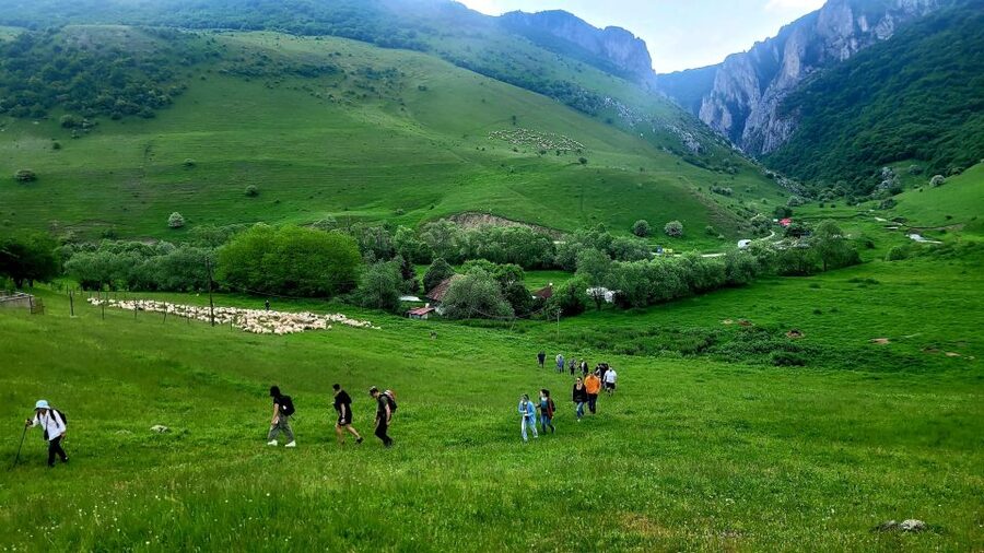 From Cluj: Turda Salt Mine, Gorge, and Remetea Full-Day Trip - Hiking through Turda Gorge