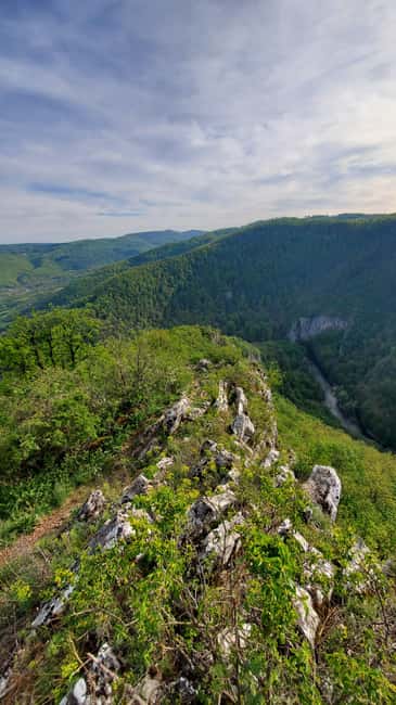 From Oradea: Gorges of Crisul Repede River - Food, drinks, and practical comfort