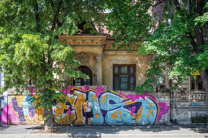 Instahood Stories - Finishing near University Square and the Old Town