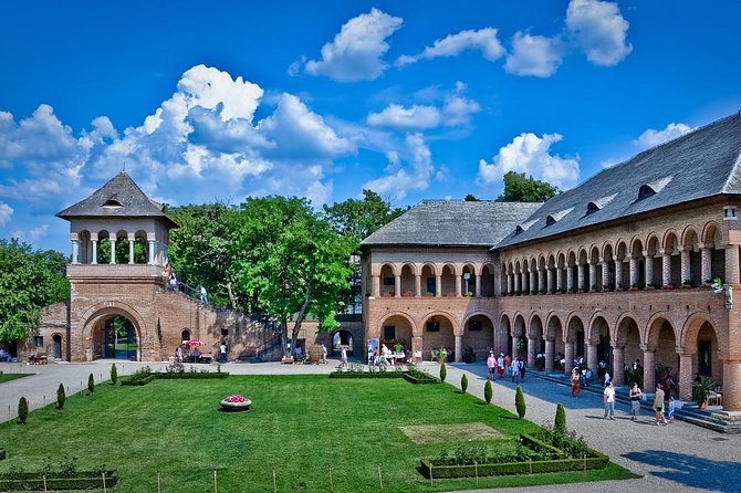 Mogosoaia Palace & Snagov Monastery: Private tour from Bucharest - Why This Half-Day Trip Works
