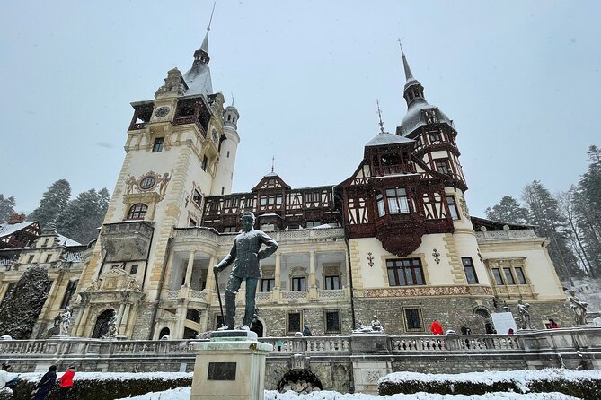 Peles and Cantacuzino Castles Small Group Day Tour from Brasov - Choosing a guide and getting the most from the day