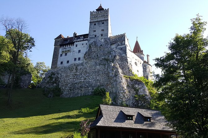 Peles Castle, Bran Castle and Brasov from Bucharest - Peles Castle: royal luxury in Sinaia