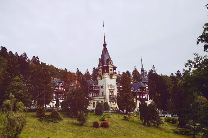 Peles Castle, Bran Castle & Rasnov Fort. Private Tour from Brasov - Bran Castle and the Dracula story