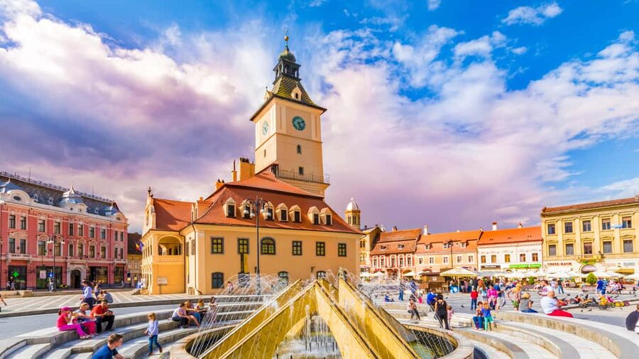 PREMIUM TOUR (6 Pax) Bucharest, Peles&Bran Castles & Brasov - The drive to Bran and the Dracula question