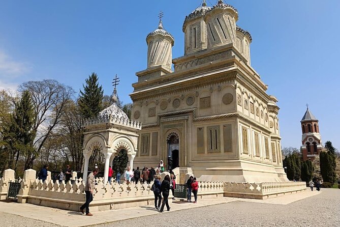 Princely Court of Târgoviște and Curtea de Argeș Monastery - Who gets the best value from this tour?