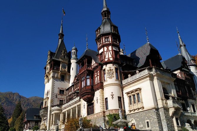 Private 5-Day Tour in Transylvania from Bucharest Hotel Pick-up and Drop off - Why the Private Guide Matters
