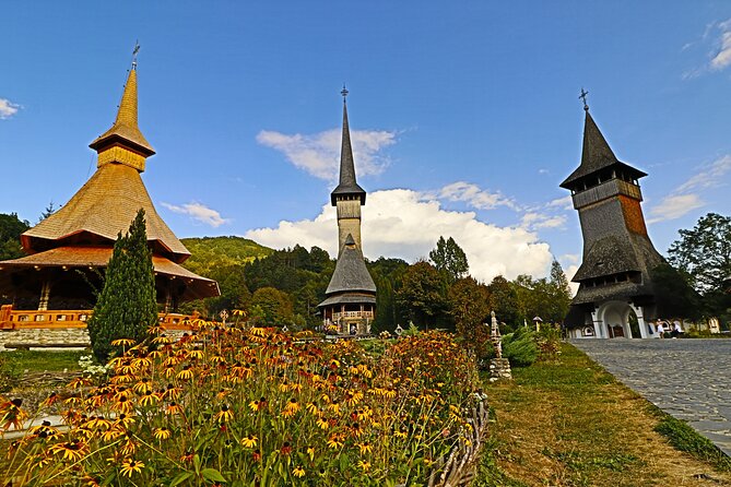 Private 8 Day Romania UNESCO Tour - Sapanta’s colorful cemetery and the life of Maramures
