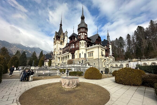 Private Day Trip from Bucharest: Dracula’s Castle, Peles & Brasov - Peles Castle: Romania’s Royal Mountain Retreat