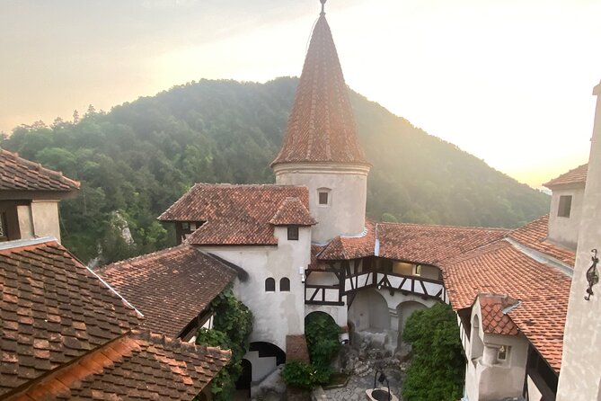 PRIVATE day-trip - Peles Castle, Bran Castle, Brasov - Who will get the most from this experience?
