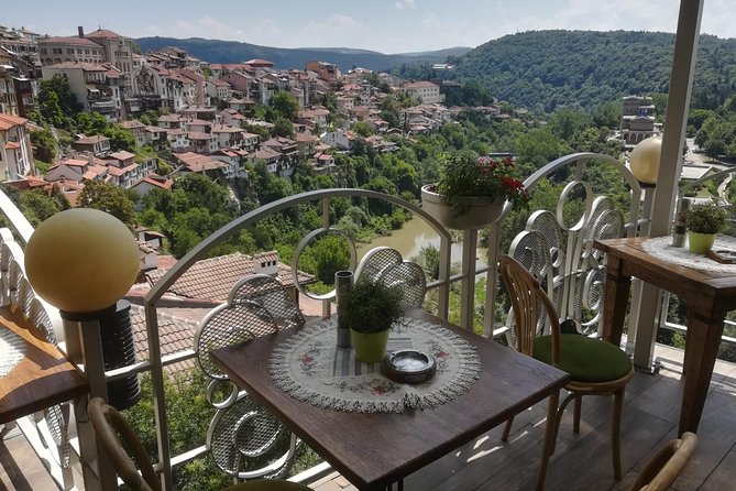 Private Day Trip to Bulgaria and Veliko Tarnovo from Bucharest - Arbanassi and the Nativity Church