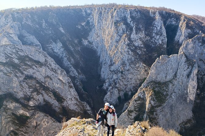 Private Hiking OR Climbing Experience in beaufitul gorges - The 15-minute walk into Cheile Turzii