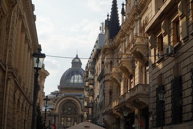 Private Tour - Food, Culture, History & Traditions - Starting in Old Town, where trade and mici meet