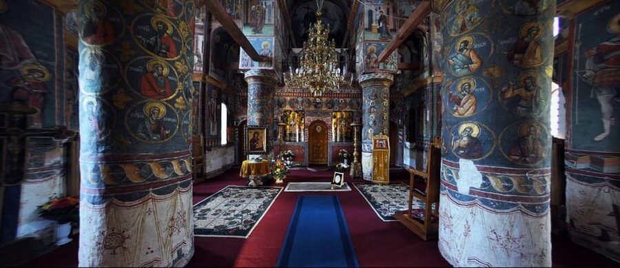 Private Tour from Bucharest to Dracula's tomb and Mogosoaia - Who should book this Bucharest excursion?