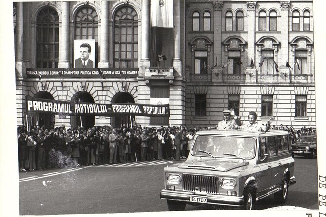 Private Tour -The Last Day of Nicolae Ceaușescu in a Romanian Car - Leaving Bucharest toward Târgoviște
