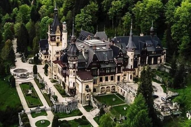 Private Tour to Dracula's Castle, Brașov City & Peleș Castle - Who should book this private tour