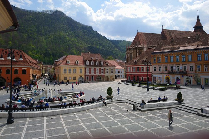 Private Tour to Dracula's Castle, Peles Castle from Bucharest - Bran Castle: separating Dracula from the real place