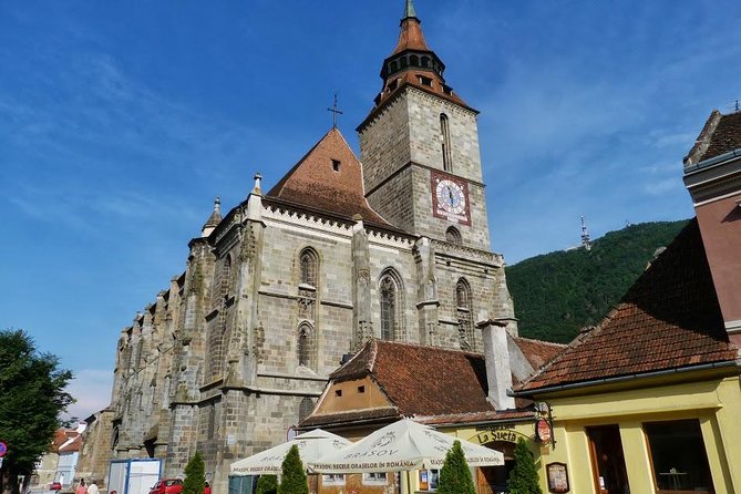 PRIVATE Trip to Dracula's Castle and Peles Castle from Bucharest - Who should book this experience?